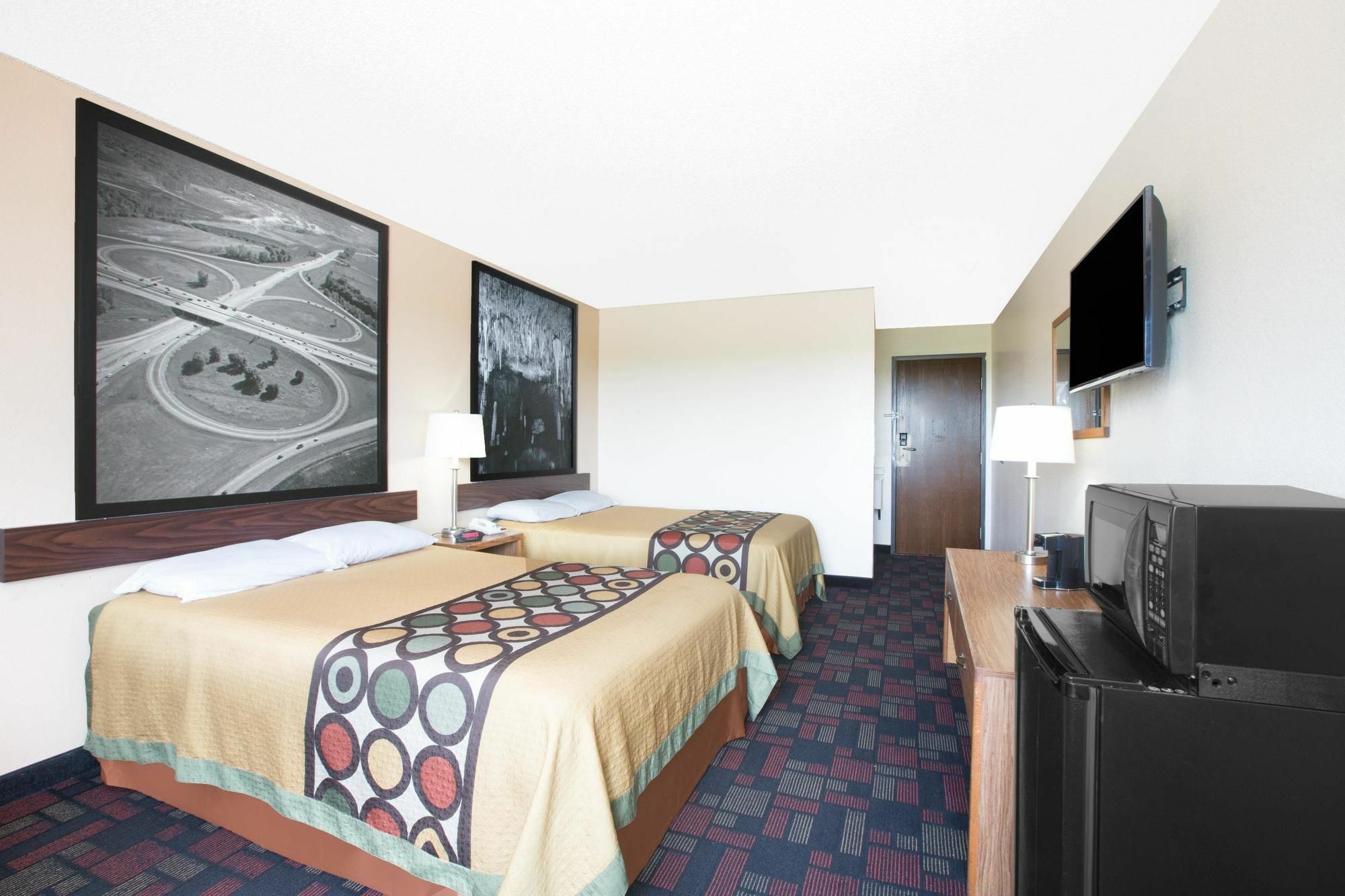 Super 8 By Wyndham Boonville Esterno foto